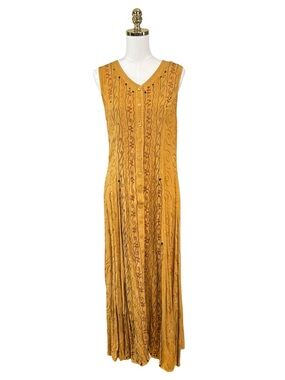 Woman’s M.P.H. button down boho embroidered sleeveless dress size M